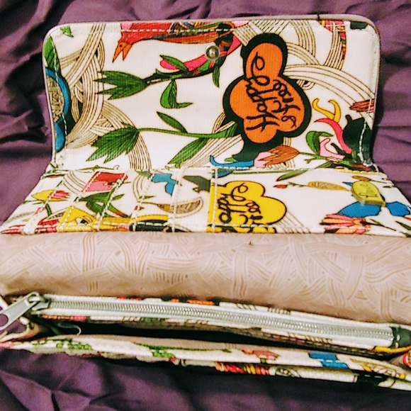 Wallet - Picture 2 of 5